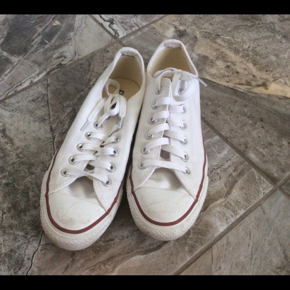 White chuck taylors